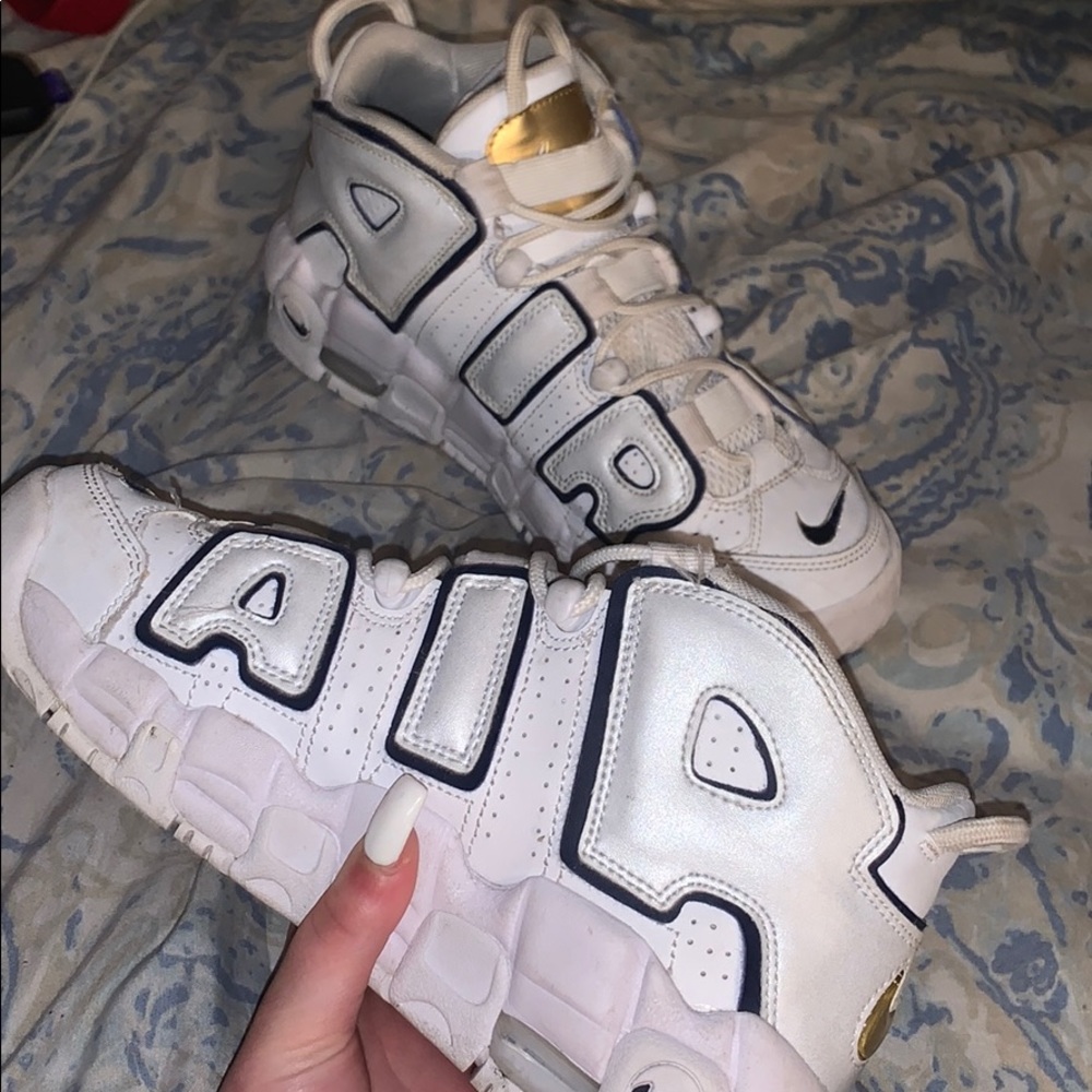 Nike Air Maxs